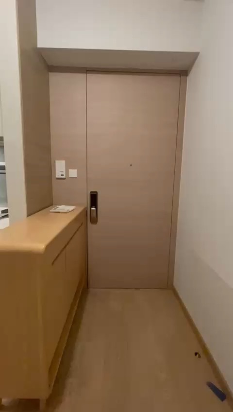 2房泳池景│有部分家電│即租即住