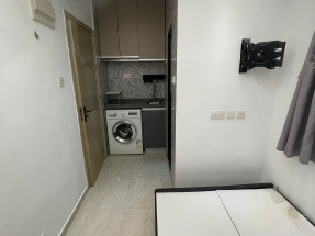 有基本家私電器，開放式間隔，拎包入住，獨立衛浴，旺市區內，歡迎約睇