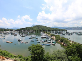 【比華利山】【罕有單邊】【獨立車房花園】