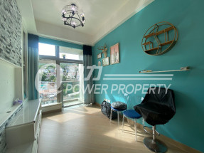  西貢市特色天台ROOF