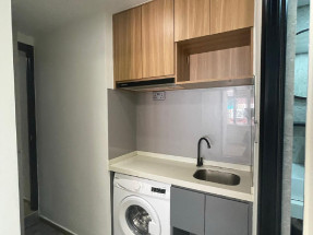 一房一廳單位，光猛 家電齊全 隨時入住 3分鐘到地鐵站，間隔方正 實用率極高