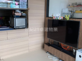 有露台,屋苑專車,