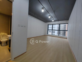 灣仔核心全新商廈, 全新裝修, 獨立冷氣,光猛,高層。