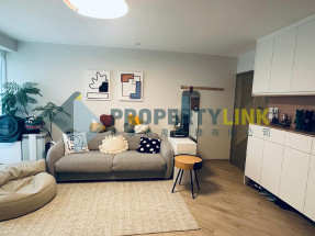 Cozy 3 room 1 suite for rent, can view by appt!
