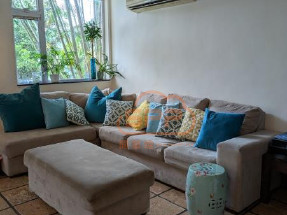 交通便利5分鐘到地鐵站，間格實用