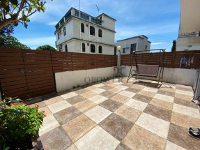 兩車位，前後花園， 清水灣獨立屋, 5 ROOMS