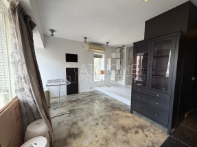 Nice deco, partial furnished, club house facilities