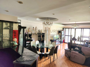 《世紀21 - 間隔超實用巨房大廳》【罕有大平層適合大家庭】連車位！