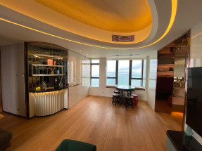 Modern renovation, bright and airy, club house facilities