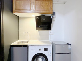 開間,有平台,有部分傢私電器,獨立衛浴,間隔實用,歡迎約睇