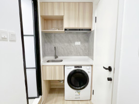 一房一廳,有電梯,有窗光猛通風,裝修靚,黃金地段,歡迎約睇