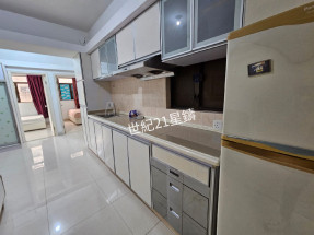 房大廳闊 交通方便