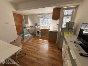 ［租］上環 – 金荷大廈 / [Rent] Sheung Wan – KAM HO MANSION