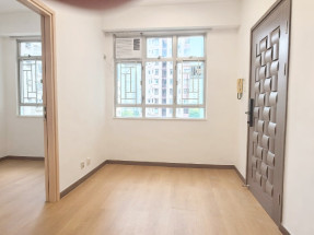 兩房一廳獨立單位,翻新完裝修舒適,有窗,梗廚,旺市區內,歡迎約睇