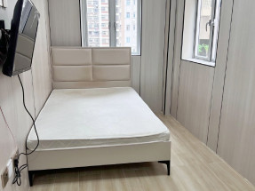 唐樓 開間，有基本傢私電器，拎包入住，旺市區內，歡迎約睇