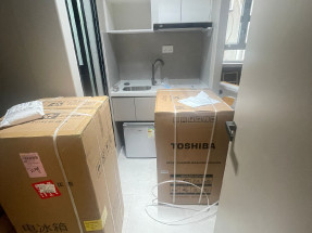 新裝修，開間，間隔合理環境舒適，溫馨宜居，歡迎約睇