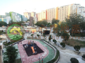 廳大房大 交通便利 即約即睇