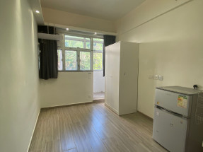 有露台，有部分電器，園景窗，環境舒適，旺市區內，歡迎約睇