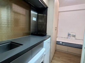 開間間隔，有基本傢私電器，有洗衣機，冷氣，獨立衛浴，黃金地段，歡迎約睇