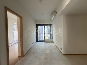 Brand new building, 1 big bedroom, convenient location