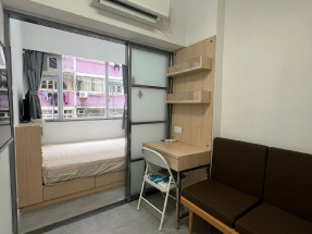 一房一廳，有窗，部分家電，環境舒適，黃金地段，歡迎約睇