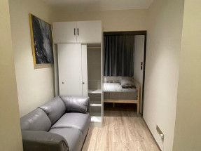 唐樓，一房一廳，有家私電器，包wifi，旺中帶靜環境舒適，黃金地段，歡迎約睇