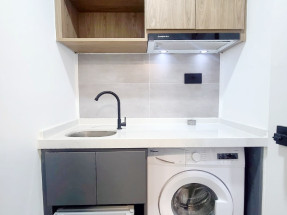 一房一廳，有基本傢私電器，包wifi，獨立衛浴，旺市區內，歡迎約睇