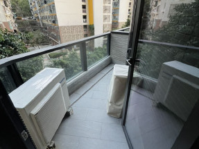 靚裝開放式連平台 近地鐵站有匙