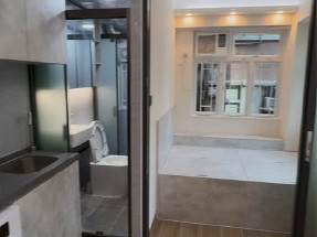 唐5樓 一房一廳，有部分傢私電器，拎包入住，黃金地段，歡迎約睇