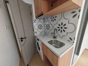 唐5樓 開放式,間隔舒適,獨立衛浴,有窗光猛舒適,黃金地段,歡迎約睇