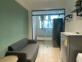 唐樓 一房一廳，有全屋傢私電器，可寵物，有大閘，無電梯，歡迎約睇