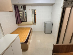 開放式，性價比高，有基本傢私電器，拎包入住，旺市區內，歡迎約睇