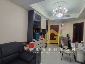 三房一廳，有傢俬裝修。 即租即住，合大家庭!  