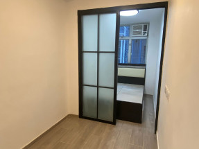 有基本傢私電器,獨立衛浴,唐2樓,有大閘,內街窗,歡迎約睇