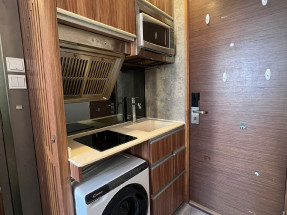 有部分傢私電器，裝修溫馨，有窗光猛，有電梯，歡迎約睇