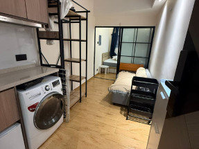 雅裝實用間隔 , 有傢俱可即住 , 旺區 , 食肆林立 , 商店應有盡有 , 鄰近地鐵站 , 交通發達。