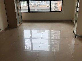 Practical layout, convenient location