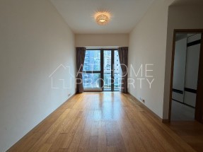 Convenient location, practical layout, partial furnished 