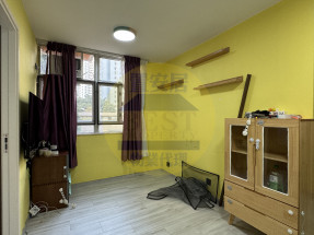 即約即睇,連部份傢私電器。