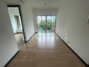 Convenient location, club house facilities