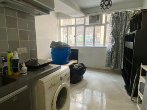 麗華樓空間大單位,有部分傢私電器,拎包入住