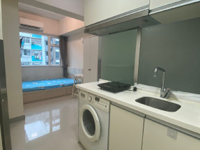 有基本傢私電器，拎包入住，獨立衛浴，有窗光線充足，歡迎約睇