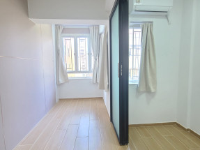 裝修舒適,一房一廳,有電梯,大閘,保安,街窗