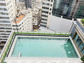 黃金地段全新樓