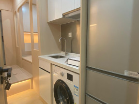 開放式間隔，有基本傢私電器，有電梯，有保安，歡迎約睇