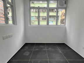 一房一廳，裝修舒適，靠近旺角地鐵站，歡迎約睇