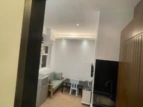 佐敦彌敦道231號金陵大廈9樓，全新裝修八號房$12200