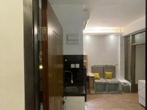 佐敦彌敦道231號金陵大廈9樓，全新裝修七號房$14000 兩房一廳