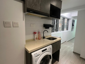 靚裝一房間隔,設備新淨,住宅區,交通方便,步行2分鐘即可到銅鑼灣地鐵站。 包 洗衣機, 雪櫃, 床褥床褥,電磁爐&wifi