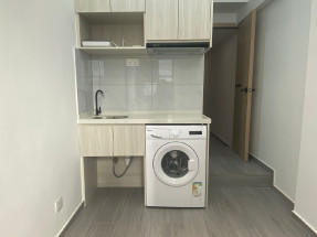 旺區地段 , 配套成熟 , 食肆林立 , 生活便利 , 約五分鐘到地鐵站。